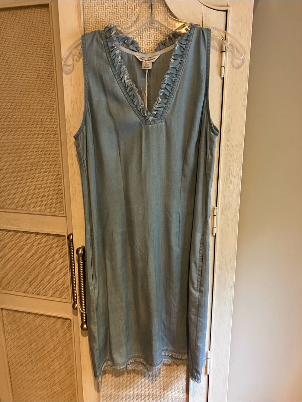 Tommy Bahama Chambray Ruffle Shift Dress Small NWT